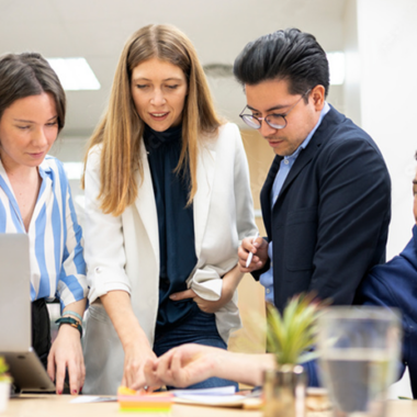 Entscheidungshilfe im Projektmanagement: Microsoft 365 gegen Best of Breed Tools